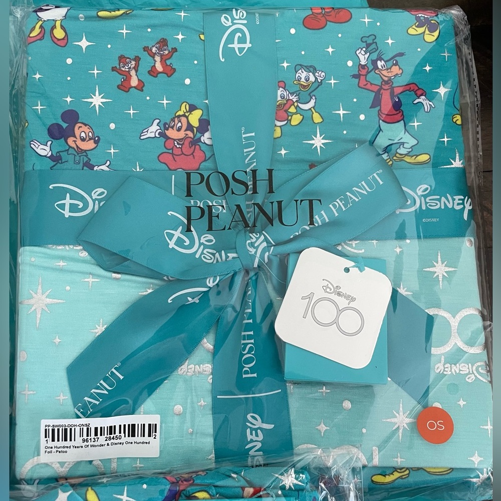Posh peanut Disney 100 patoo